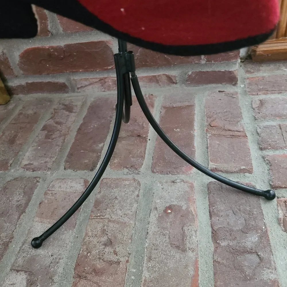 Vintage no mantle